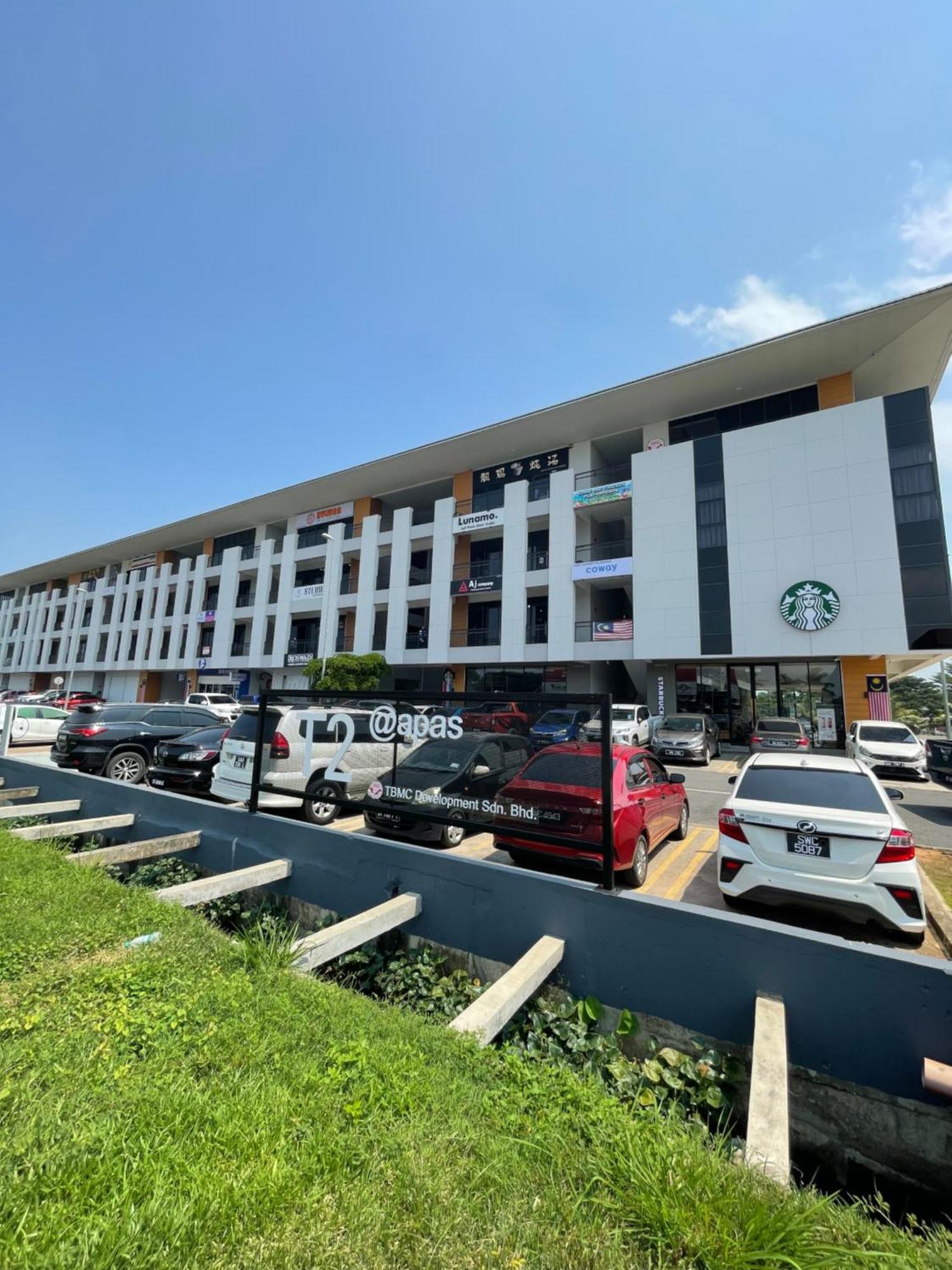 The Eins At The Frohaus Hotel Tawau Exterior photo